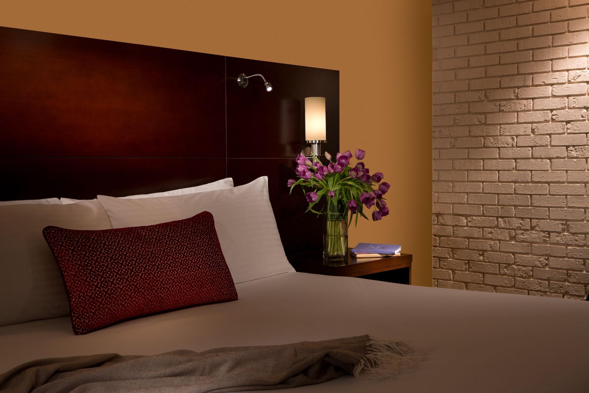 M Hotel Buffalo Чиктовага Экстерьер фото